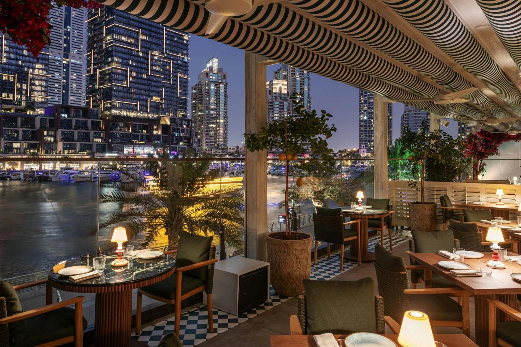 Grosvenor House, A Luxury Collection Hotel, Dubai Esterno foto The Pier Lounge